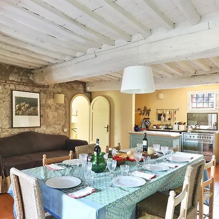 Дом отдыха Casa Luca Adatta Per Un Di Piu Famiglie